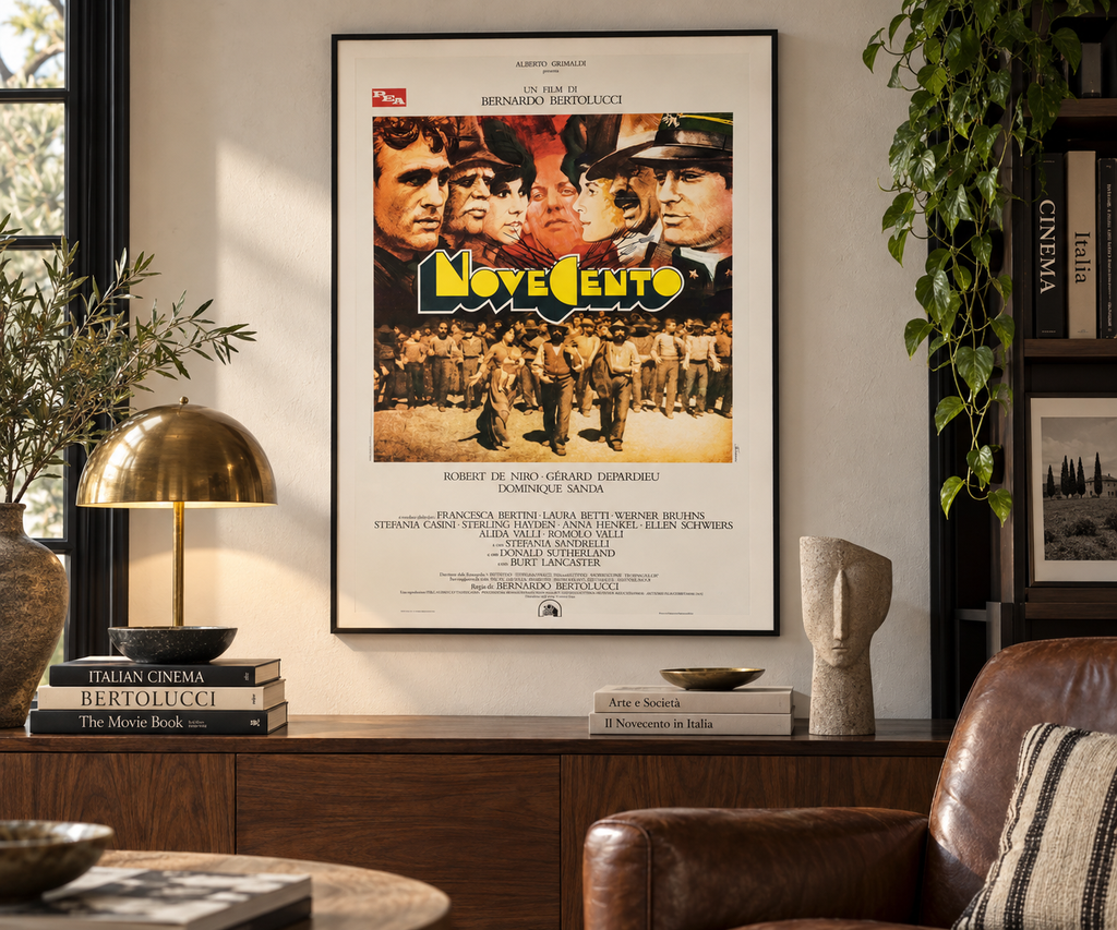 Affiche du film 1900 (Novecento) de Bernardo Bertolucci (1976). Drame historique avec Robert De Niro et Gérard Depardieu. Reproduction HQ – Poster Hub Studio.