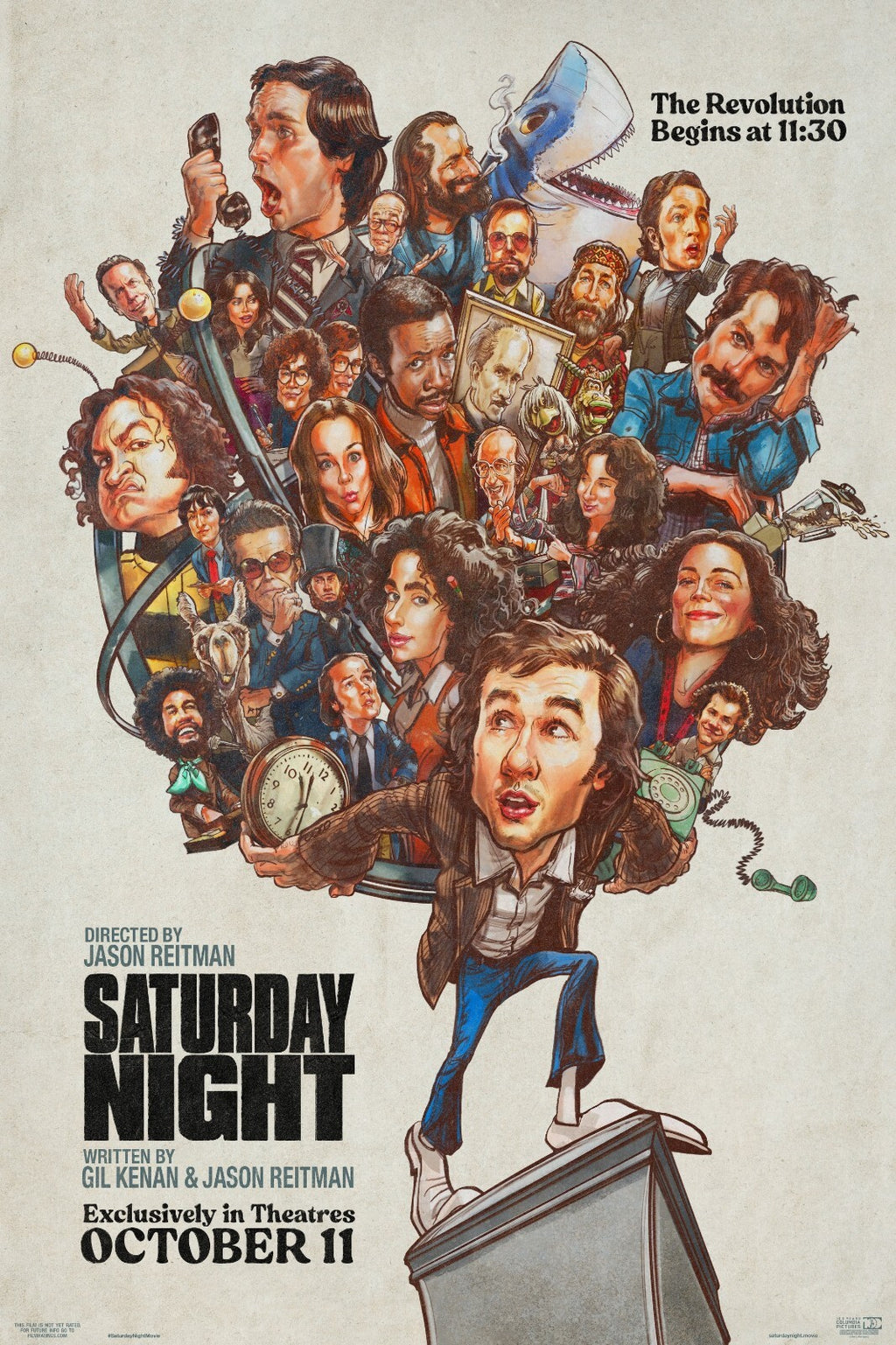 Affiche illustrée du film Saturday Night avec de nombreux personnages caricaturés et humoristiques, style rétro coloré, mettant en scène un personnage central entouré d’acteurs comme Gabriel LaBelle.
