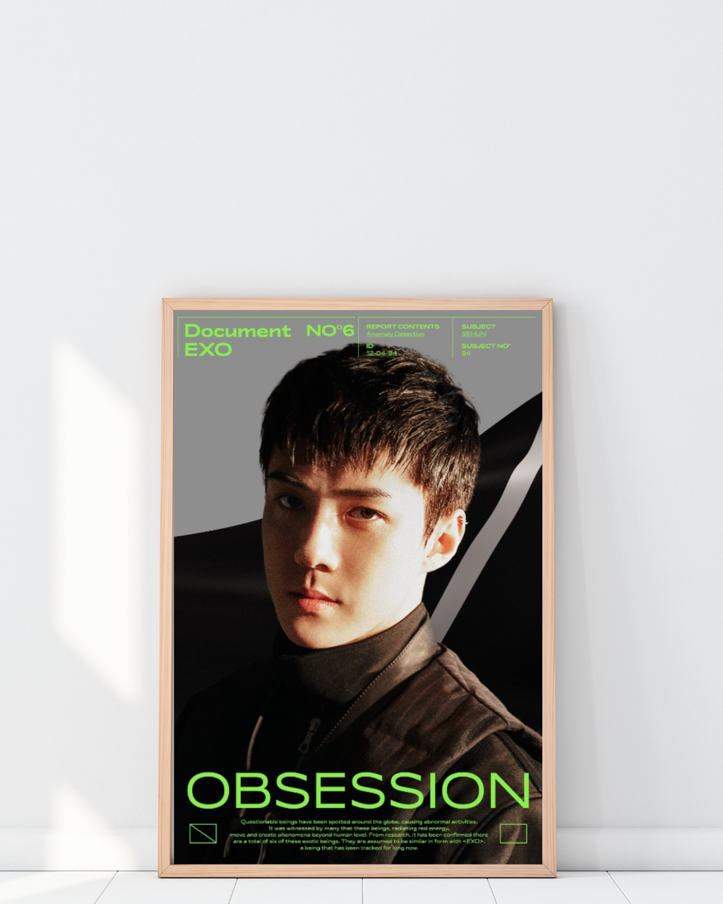 Affiche EXO Obsession avec portrait de Sehun, éclairage dramatique et ambiance futuriste avec typographie verte néon, design graphique moderne et esthétique K-pop, Poster Hub Studio.
