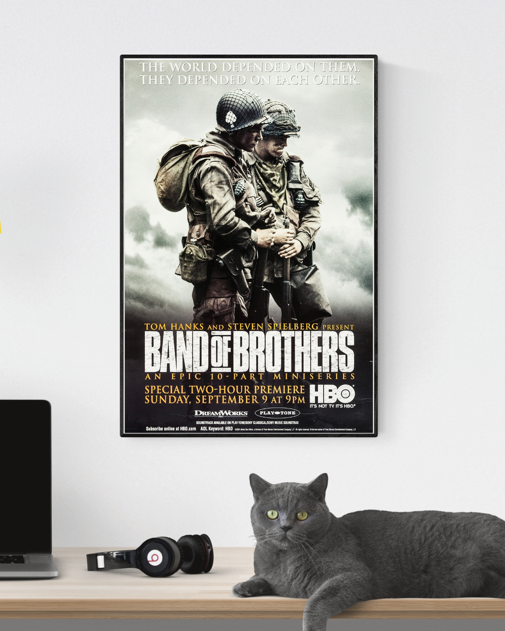 BAND OF BROTHERS – STEVEN SPIELBERG SERIES (2001) – DAMIAN LEWIS – WAR DRAMA HISTORICAL POSTER – REPRODUCTION – POSTER HUB STUDIO – HQ