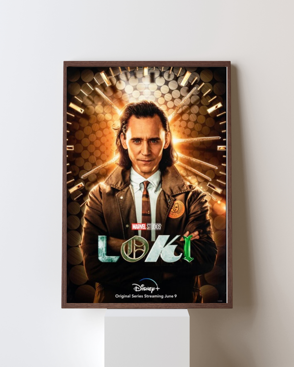 LOKI (2021) – TOM HIDDLESTON – SÉRIE MARVEL SCIENCE-FICTION – AFFICHE CINÉMA – REPRODUCTION
