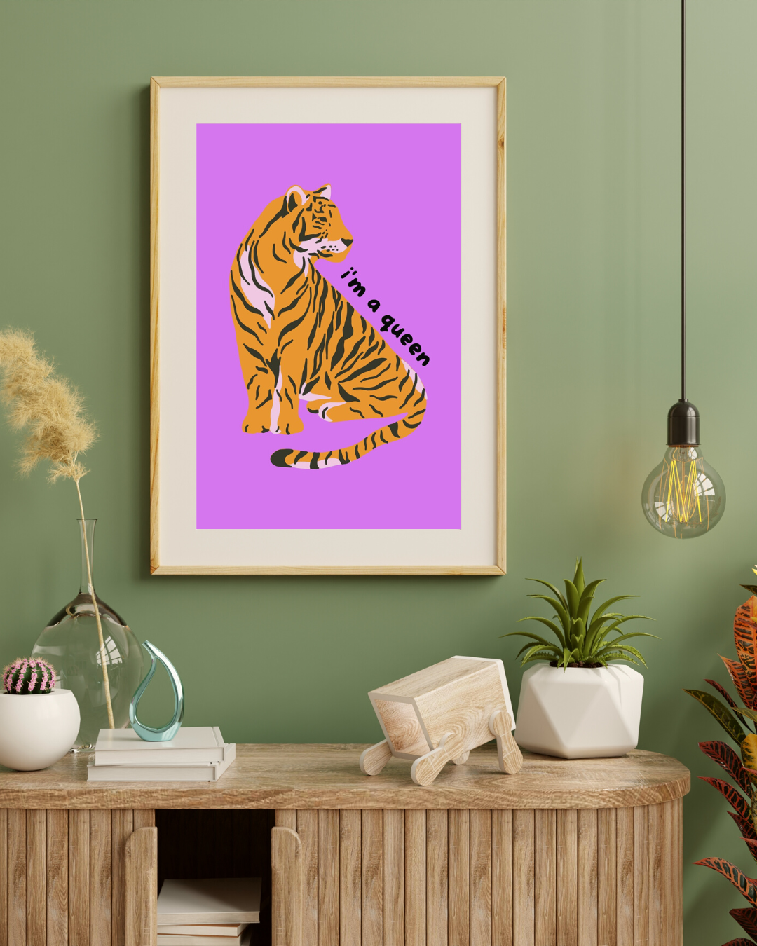 I’M A QUEEN | TIGRESSE ASSISE | ILLUSTRATION FÉMININE & POWER | POSTER ANIMAL GRAPHIQUE | POSTER HUB STUDIO | HQ