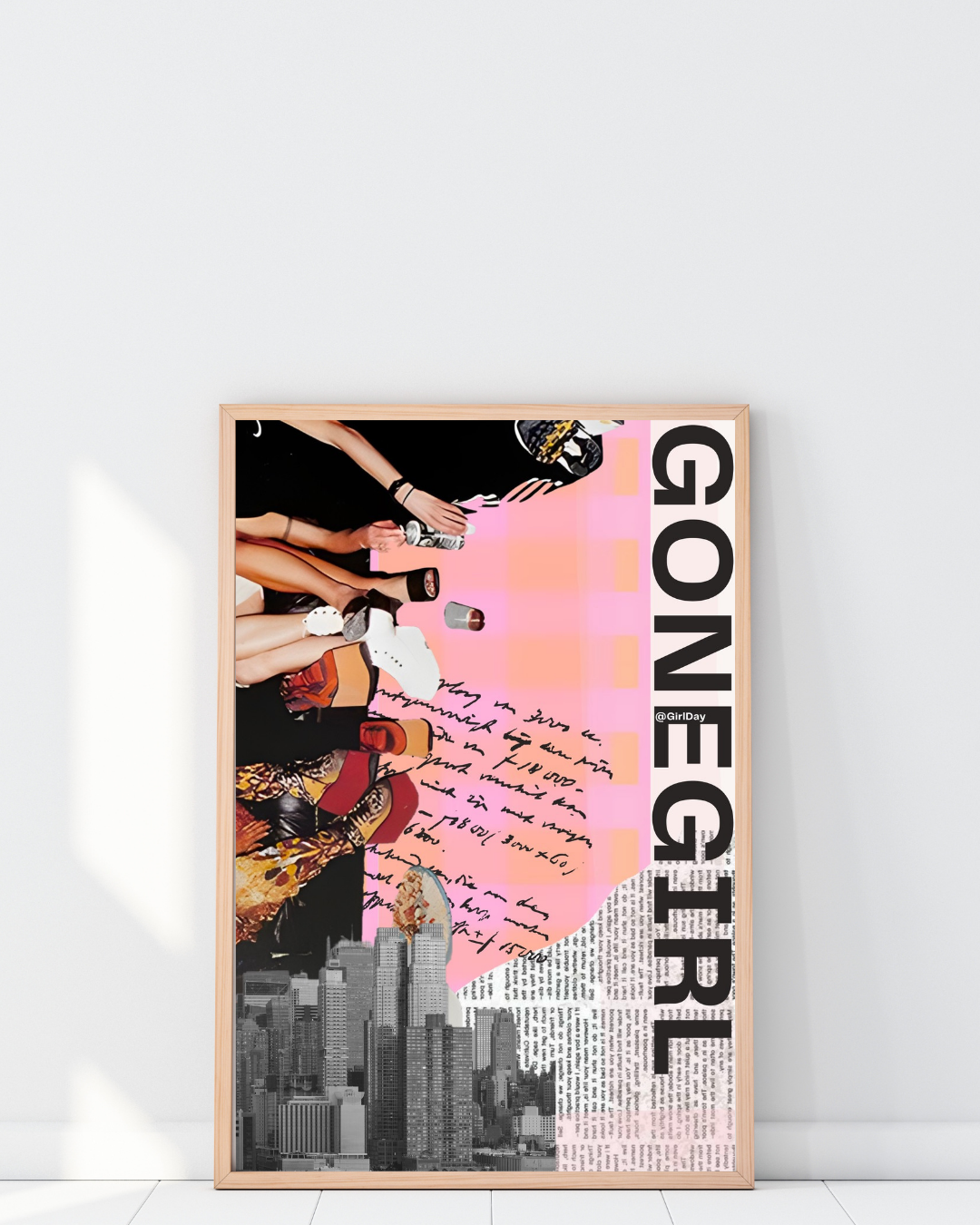 GONE GIRL | FASHION COLLAGE ART | POSTER MODE & POP CULTURE | POSTER HUB STUDIO RÉTRO | HQ