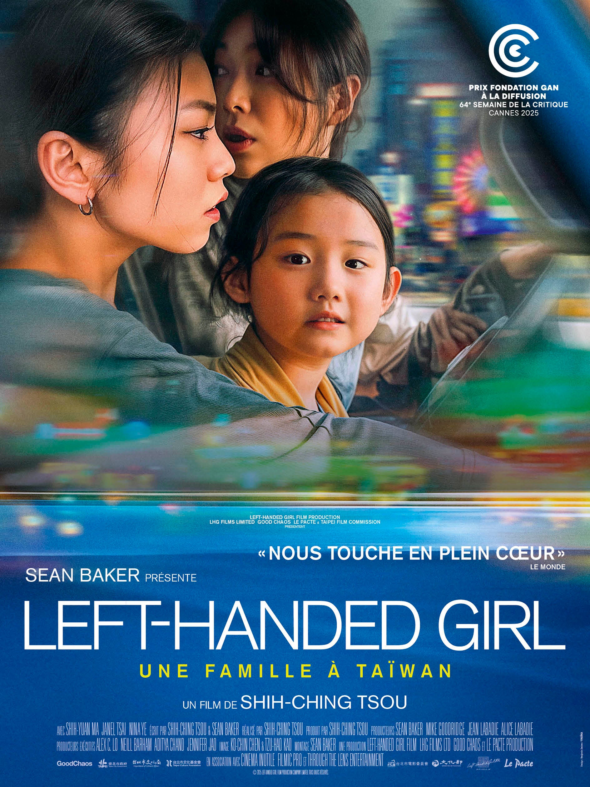 LEFT-HANDED GIRL – UNE FAMILLE À TAÏWAN – FILM DE SHIH-CHING TSOU (2025) – SHIH-YUAN MA – JANEL TSAI – REPRODUCTION – POSTER HUB STUDIO – HQ