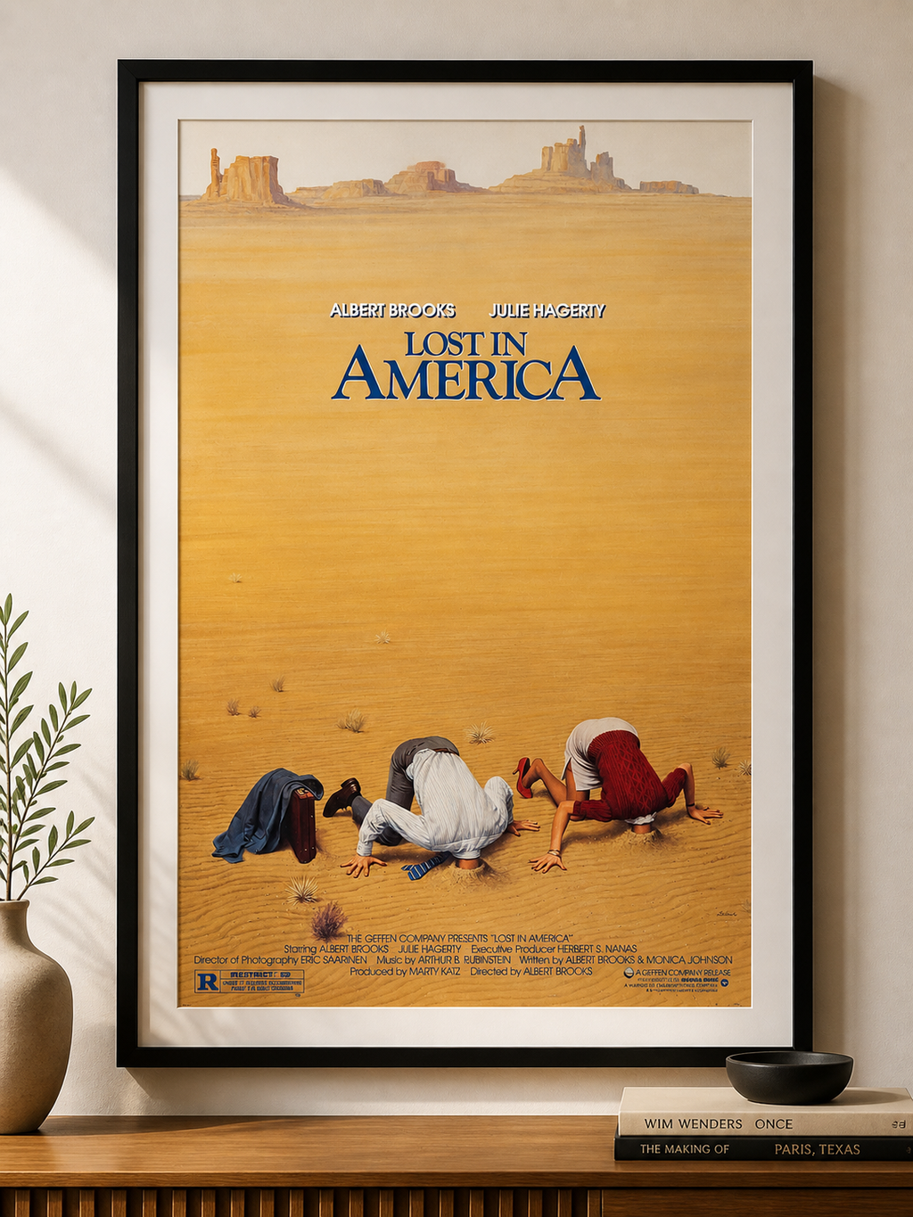 Affiche du film Lost in America (1985) d’Albert Brooks avec Julie Hagerty. Comédie culte américaine. Reproduction HQ – Poster Hub Studio.