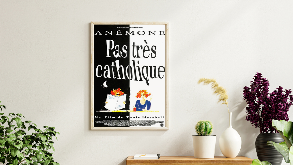 Affiche du film Pas très catholique de Tonie Marshall (1994). Comédie française avec Anémone. Reproduction HQ – Poster Hub Studio.