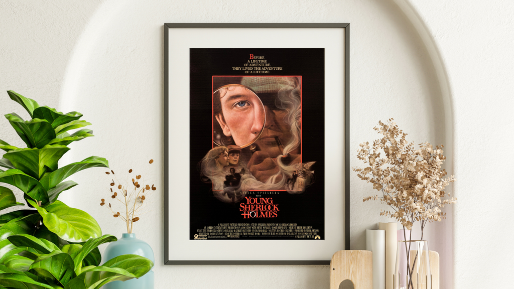 Affiche Young Sherlock Holmes (1985). Mystère et aventure par Spielberg. Reproduction haute qualité – Poster Hub Studio.